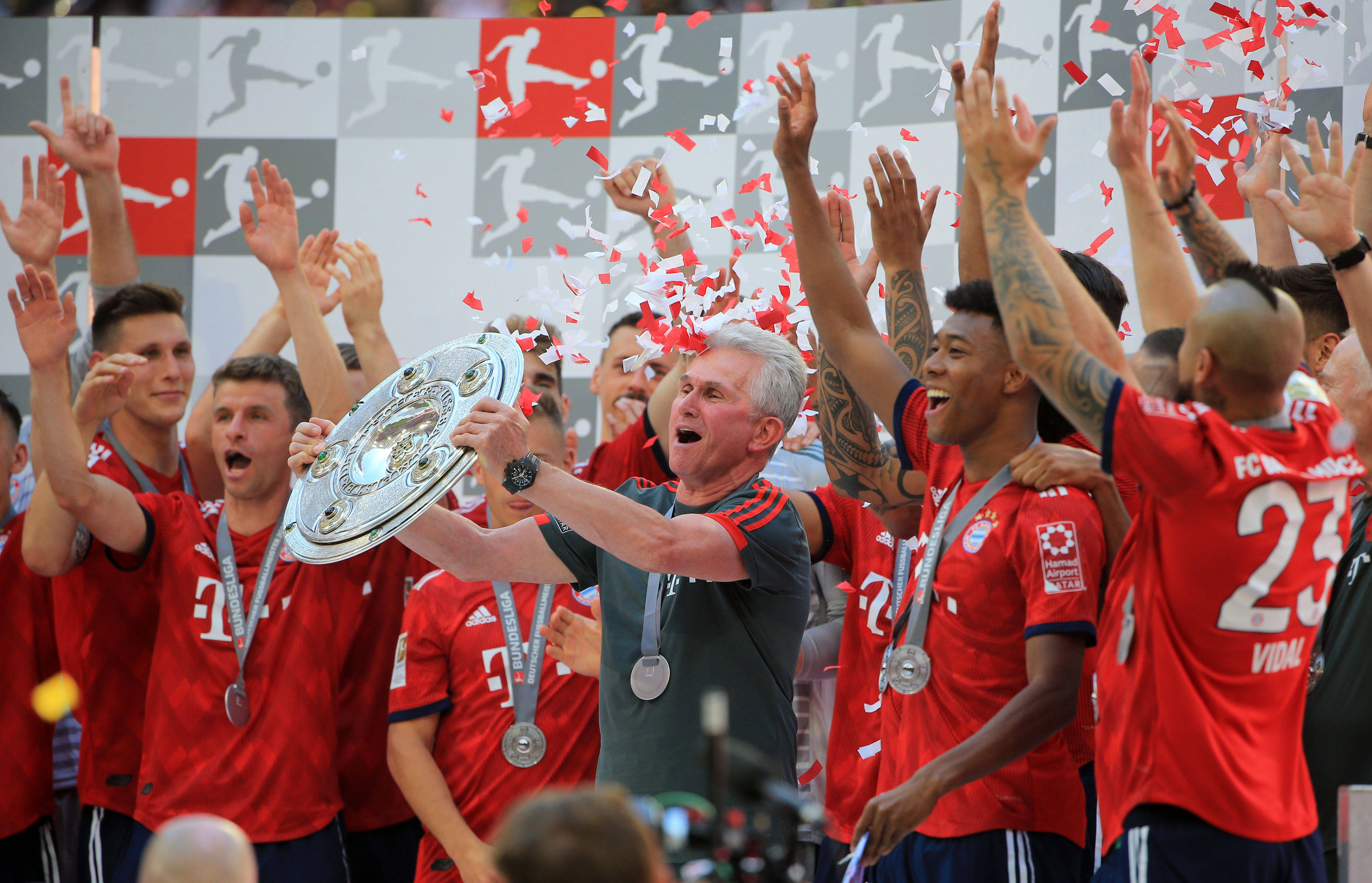  拉齐奥迎西甲关键赛，集结日造点机会，悬念犹存，团队化学反应显著