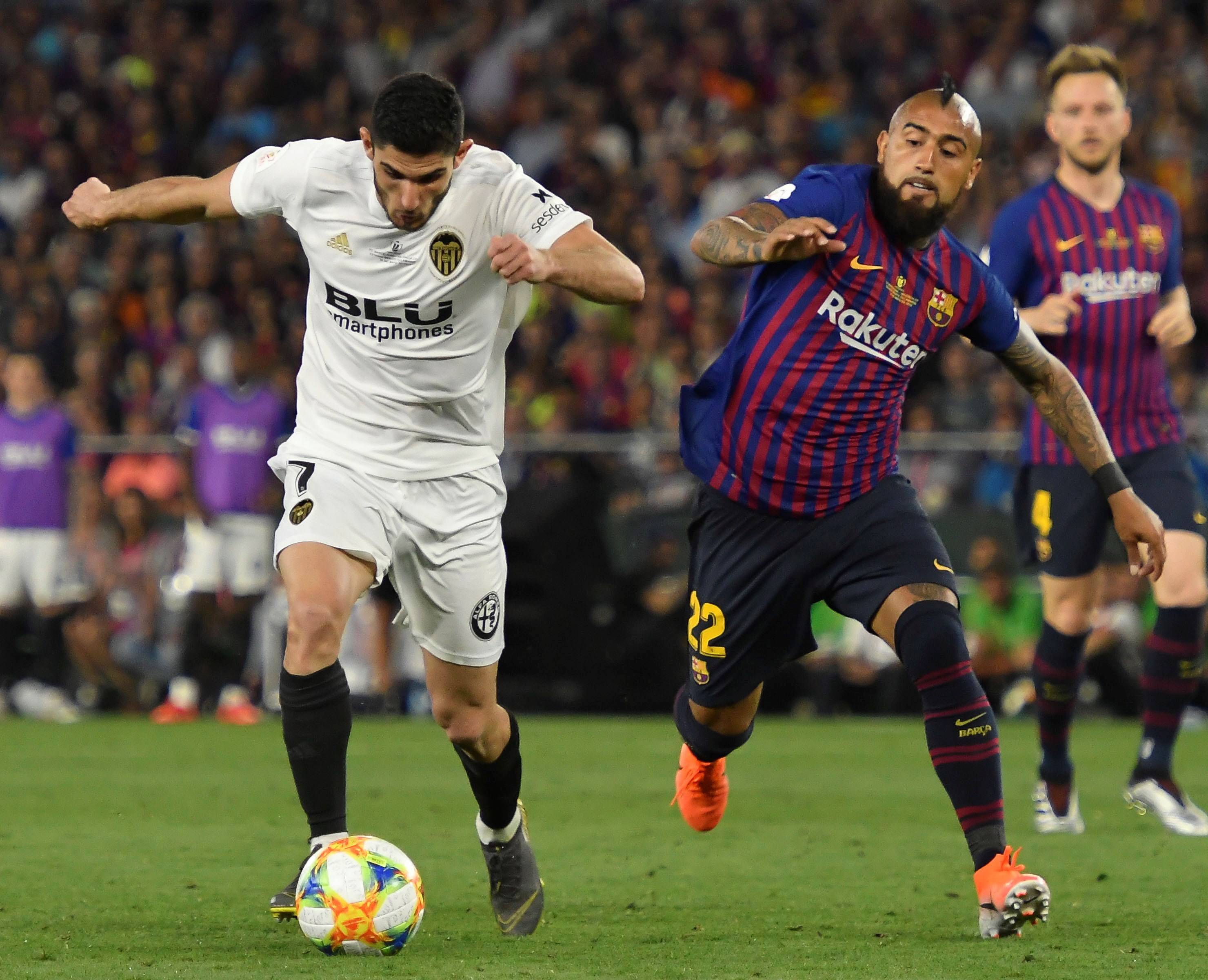 赛前皇家社会备战西甲,临场应变细节曝光,话题不断,身体对抗强度拉满的简单介绍 赛前皇家社会备战西甲,临场应变细节曝光,话题不断,身体对抗强度拉满的简单介绍