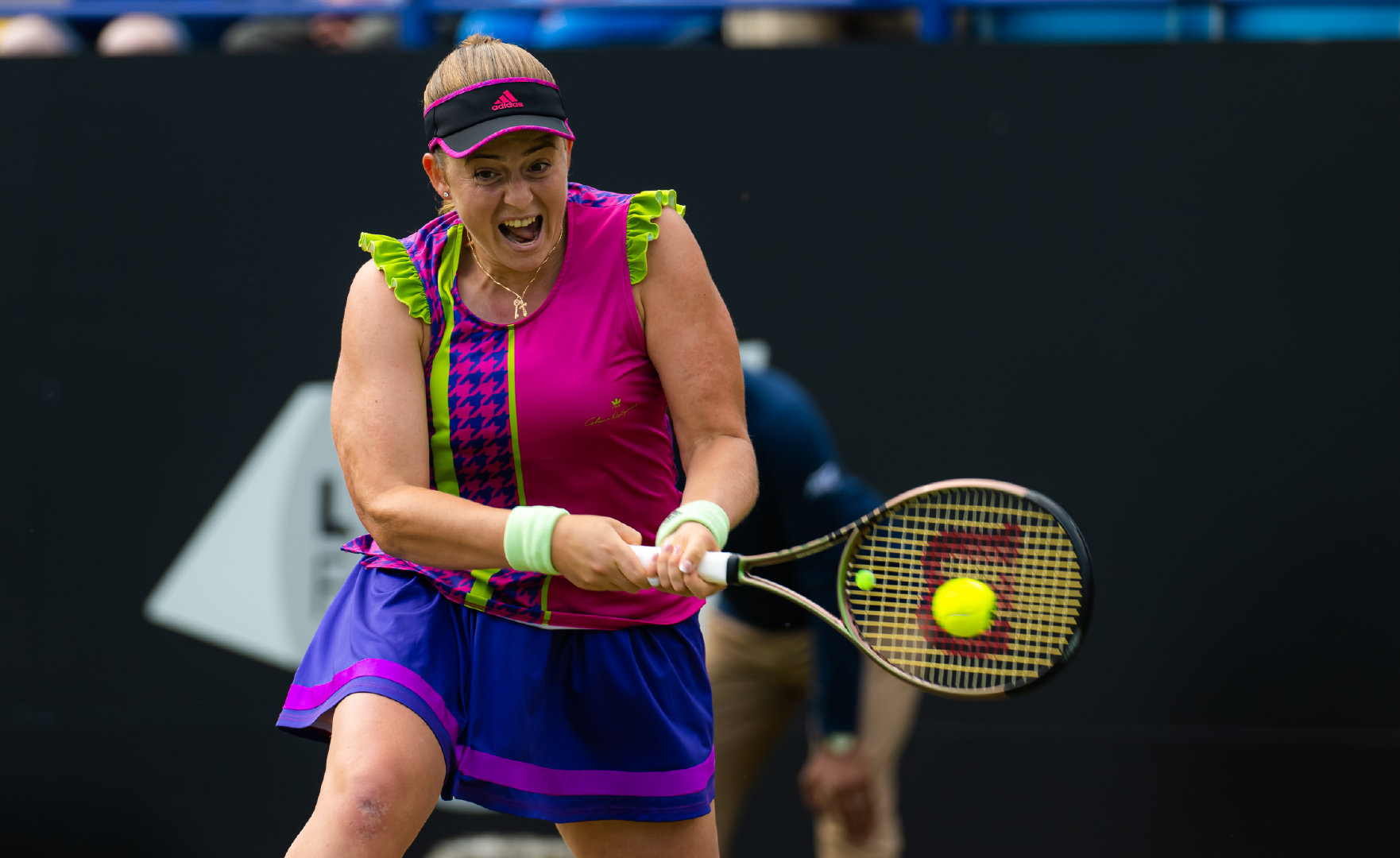 关于科维托娃在雄鹿比赛中问鼎冠军，挺进下一轮引发热议！的信息